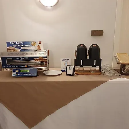 Hotel Azzano Decimo ホテル 3*