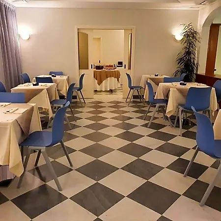 ホテル Hotel Azzano Decimo Azzano Decimo