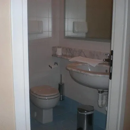 Hotel Azzano Decimo 3*