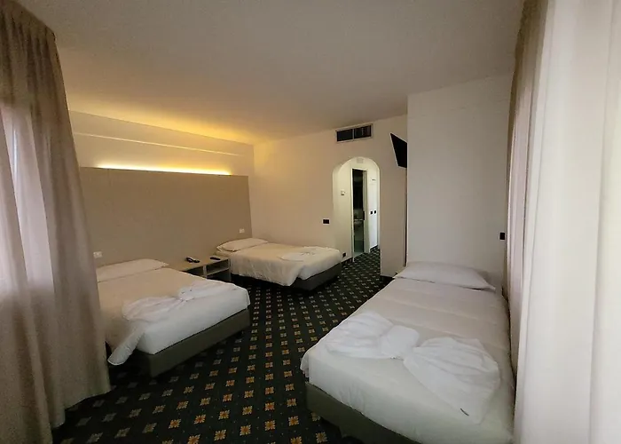 Hotel Azzano Decimo Hotel Azzano Decimo